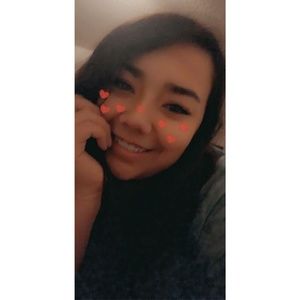 Meet your Posher, Celeste